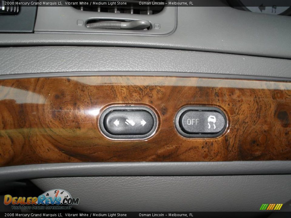 2008 Mercury Grand Marquis LS Vibrant White / Medium Light Stone Photo #21