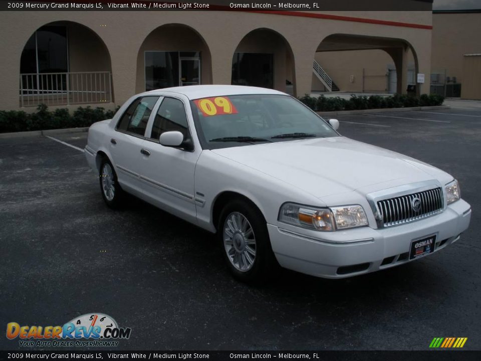 2009 Mercury Grand Marquis LS Vibrant White / Medium Light Stone Photo #1