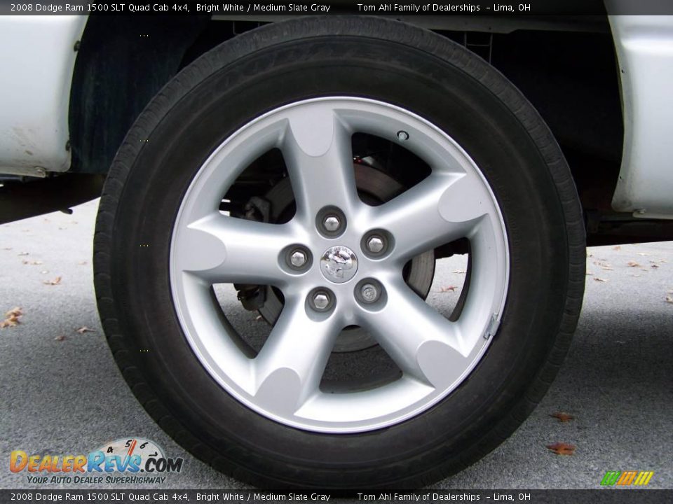 2008 Dodge Ram 1500 SLT Quad Cab 4x4 Bright White / Medium Slate Gray Photo #9
