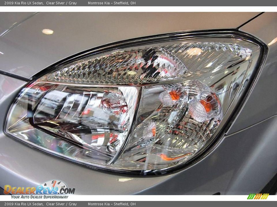 2009 Kia Rio LX Sedan Clear Silver / Gray Photo #17