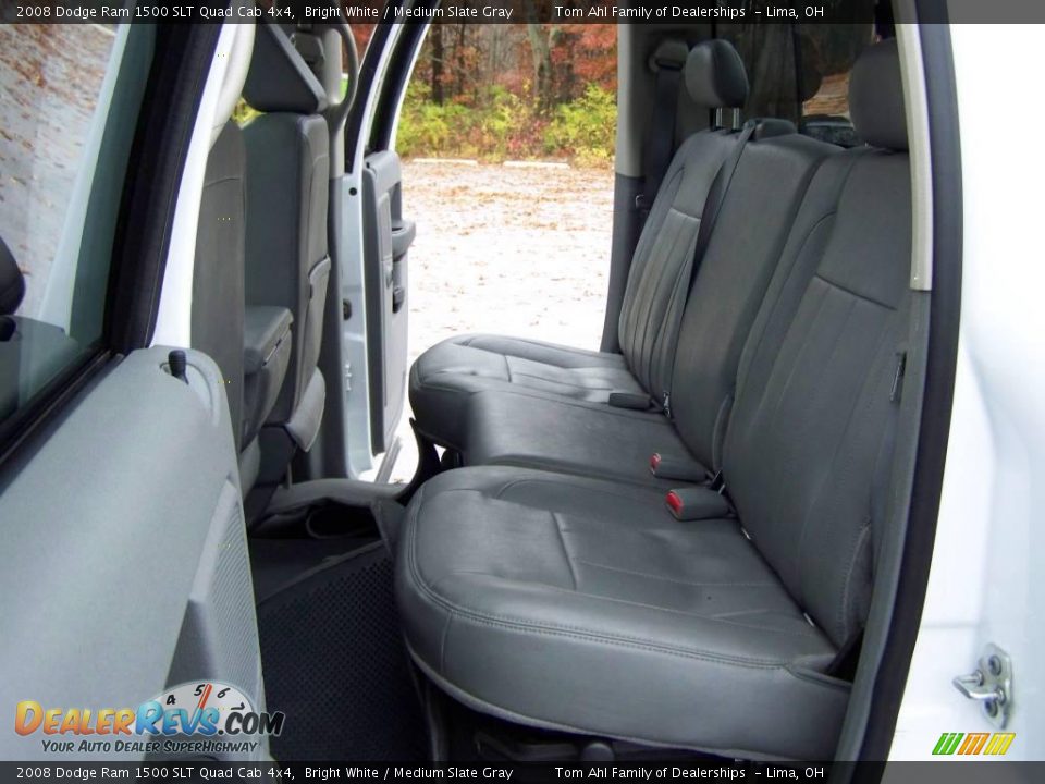2008 Dodge Ram 1500 SLT Quad Cab 4x4 Bright White / Medium Slate Gray Photo #11