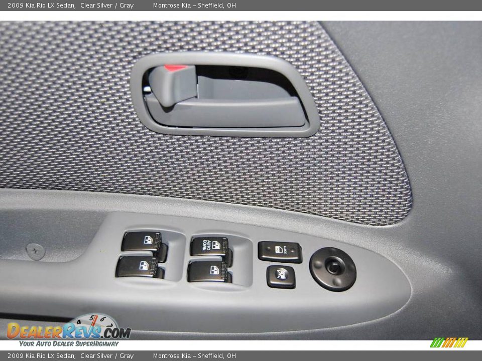 2009 Kia Rio LX Sedan Clear Silver / Gray Photo #20