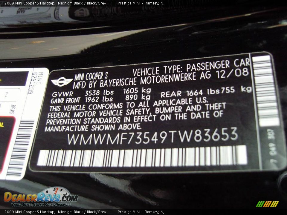 2009 Mini Cooper S Hardtop Midnight Black / Black/Grey Photo #8