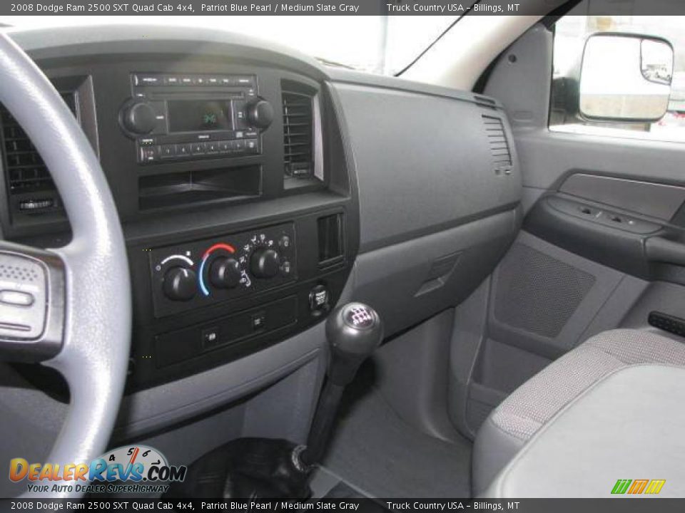 2008 Dodge Ram 2500 SXT Quad Cab 4x4 Patriot Blue Pearl / Medium Slate Gray Photo #15
