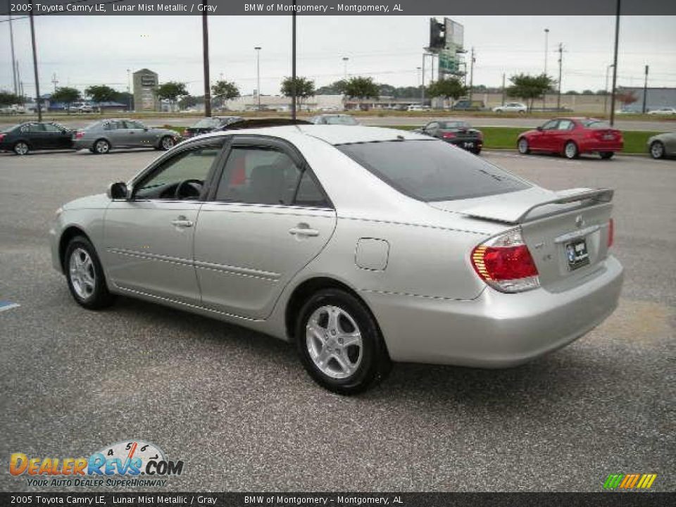 2005 Toyota Camry LE Lunar Mist Metallic / Gray Photo #3
