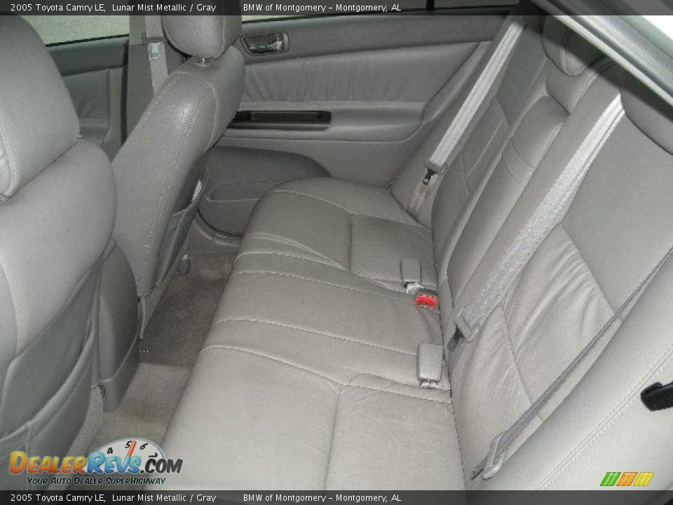 2005 Toyota Camry LE Lunar Mist Metallic / Gray Photo #7