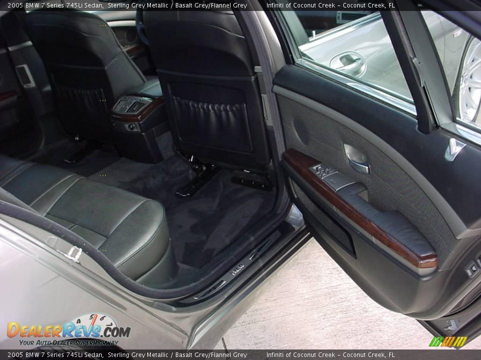 2005 BMW 7 Series 745Li Sedan Sterling Grey Metallic / Basalt Grey/Flannel Grey Photo #20