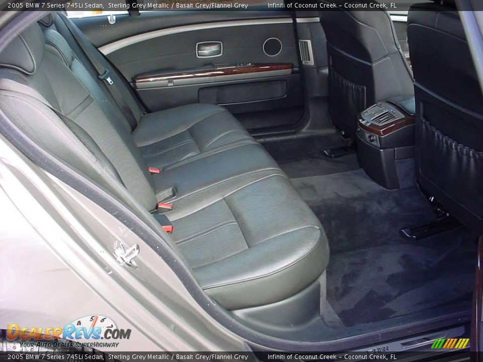 2005 BMW 7 Series 745Li Sedan Sterling Grey Metallic / Basalt Grey/Flannel Grey Photo #21