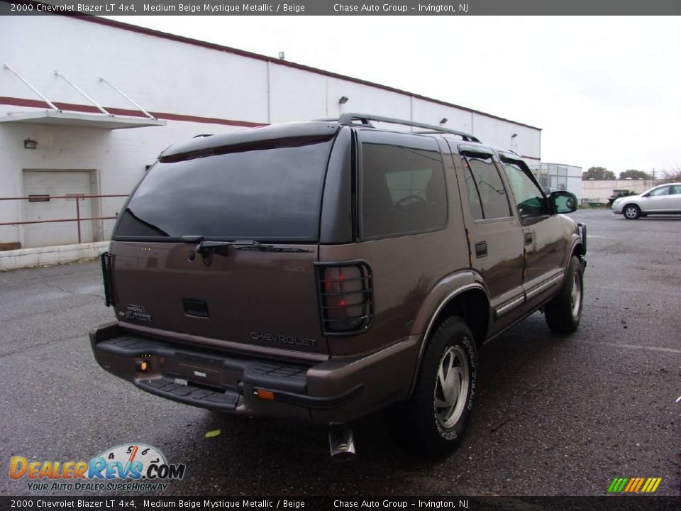 2000 Chevrolet Blazer LT 4x4 Medium Beige Mystique Metallic / Beige Photo #4