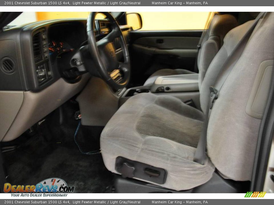 2001 Chevrolet Suburban 1500 LS 4x4 Light Pewter Metallic / Light Gray/Neutral Photo #20