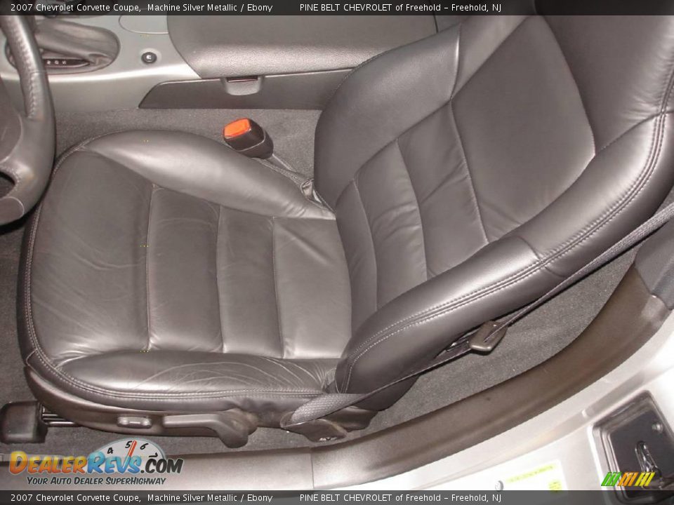 2007 Chevrolet Corvette Coupe Machine Silver Metallic / Ebony Photo #8