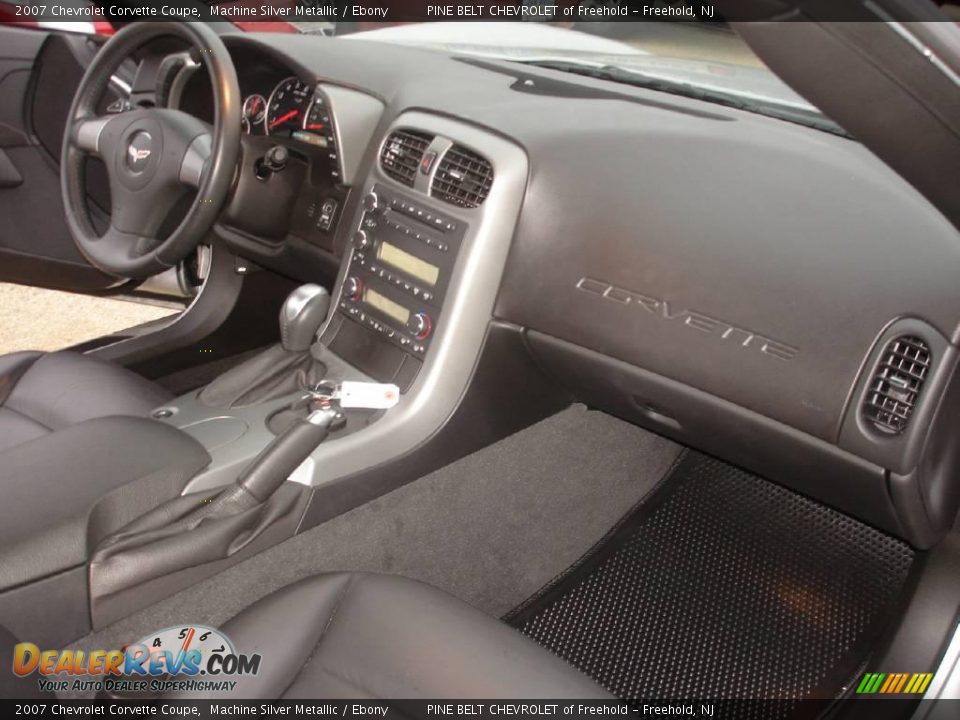 2007 Chevrolet Corvette Coupe Machine Silver Metallic / Ebony Photo #11