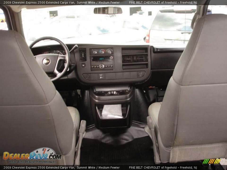 2009 Chevrolet Express 2500 Extended Cargo Van Summit White / Medium Pewter Photo #9
