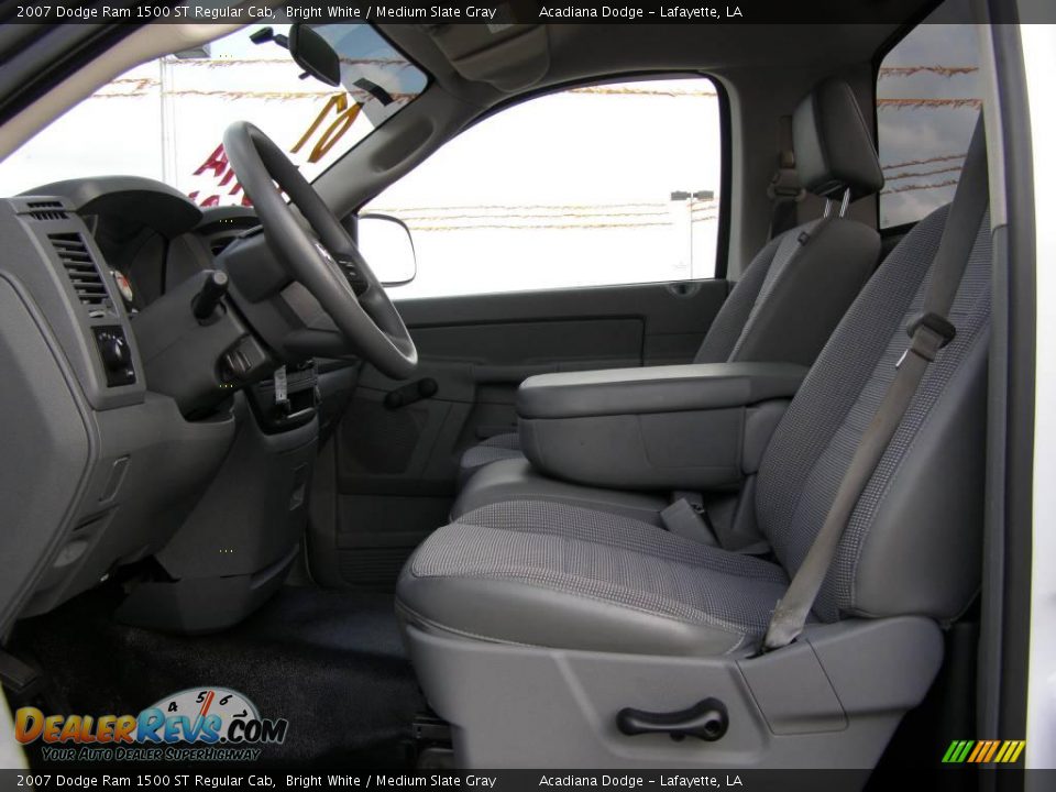 2007 Dodge Ram 1500 ST Regular Cab Bright White / Medium Slate Gray Photo #9