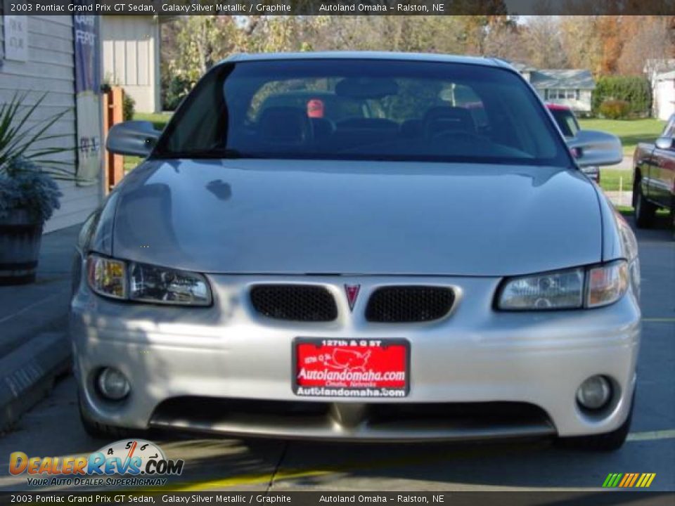 2003 Pontiac Grand Prix GT Sedan Galaxy Silver Metallic / Graphite Photo #11
