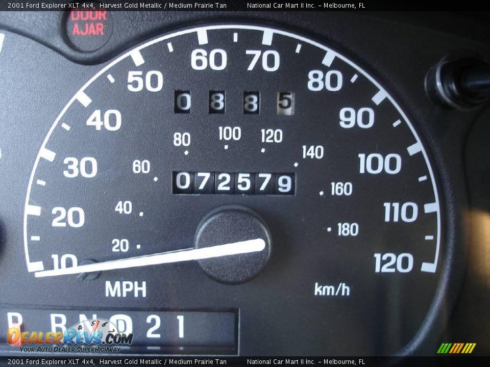 2001 Ford Explorer XLT 4x4 Harvest Gold Metallic / Medium Prairie Tan Photo #19