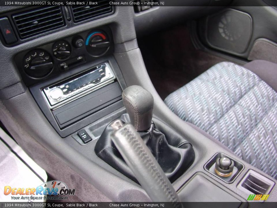 1994 Mitsubishi 3000GT SL Coupe Shifter Photo #23