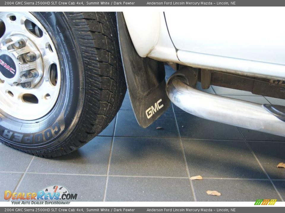 2004 GMC Sierra 2500HD SLT Crew Cab 4x4 Summit White / Dark Pewter Photo #15
