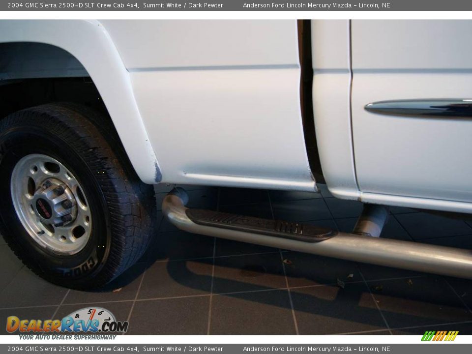 2004 GMC Sierra 2500HD SLT Crew Cab 4x4 Summit White / Dark Pewter Photo #20