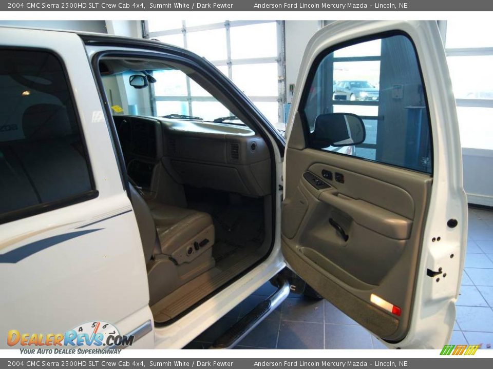 2004 GMC Sierra 2500HD SLT Crew Cab 4x4 Summit White / Dark Pewter Photo #28