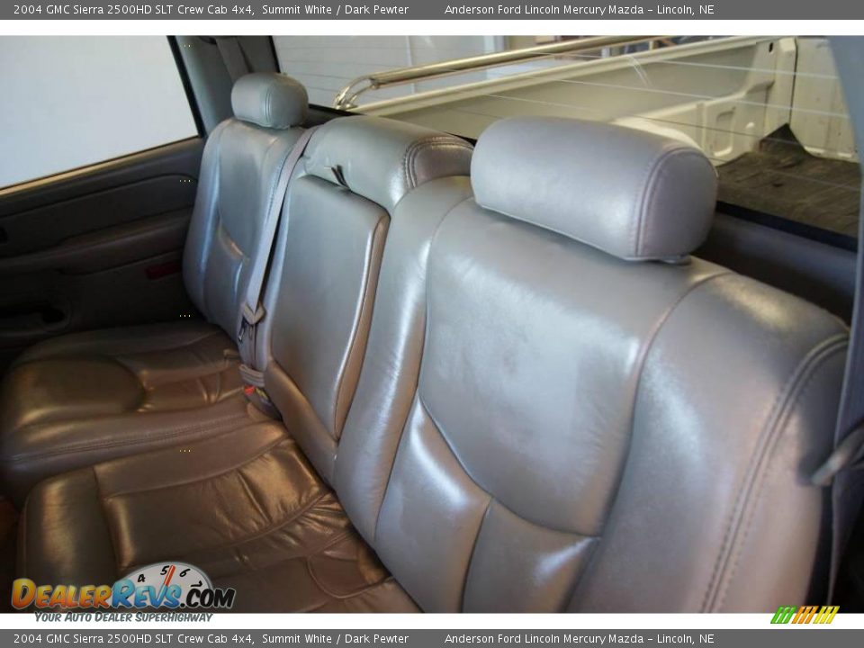 2004 GMC Sierra 2500HD SLT Crew Cab 4x4 Summit White / Dark Pewter Photo #33