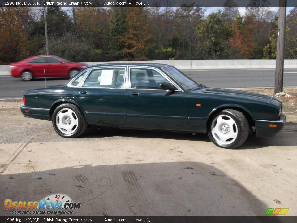 1996 Jaguar XJ XJR British Racing Green / Ivory Photo #4