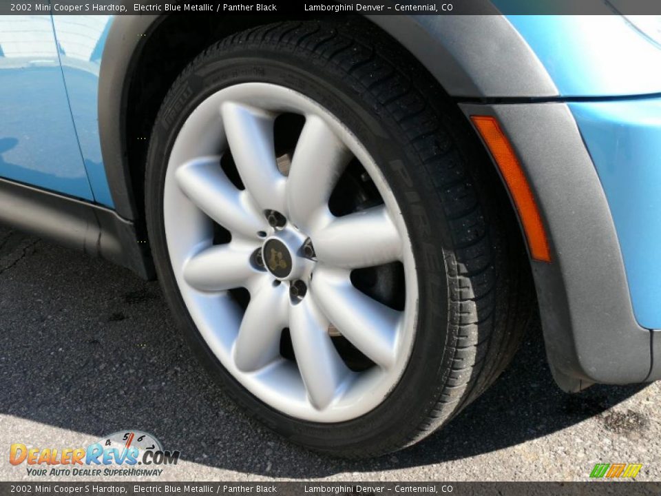 2002 Mini Cooper S Hardtop Electric Blue Metallic / Panther Black Photo #25