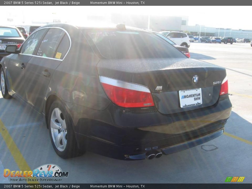 2007 BMW 5 Series 525i Sedan Jet Black / Beige Photo #2