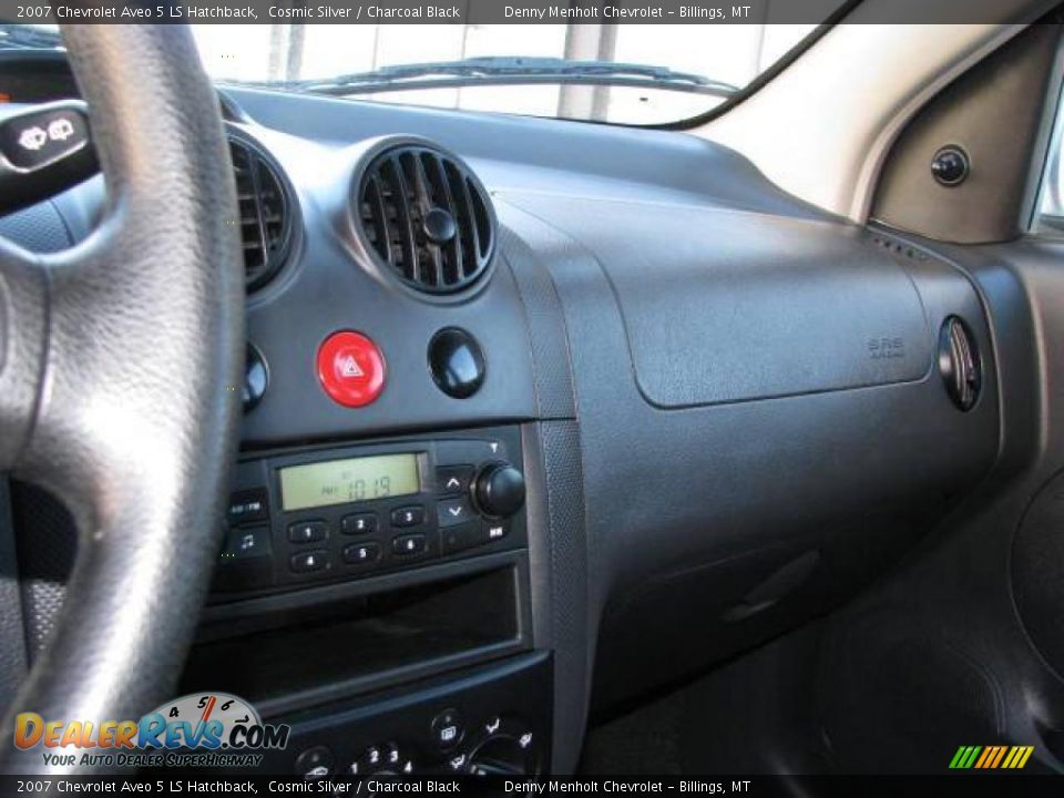 2007 Chevrolet Aveo 5 LS Hatchback Cosmic Silver / Charcoal Black Photo #10