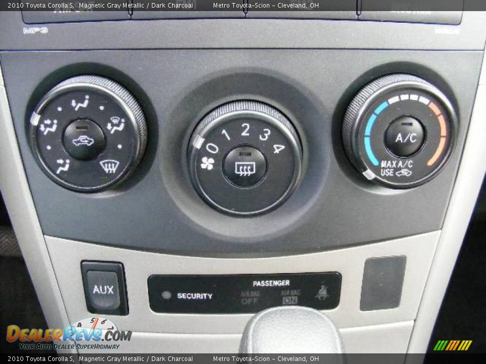 2010 Toyota Corolla S Magnetic Gray Metallic / Dark Charcoal Photo #20
