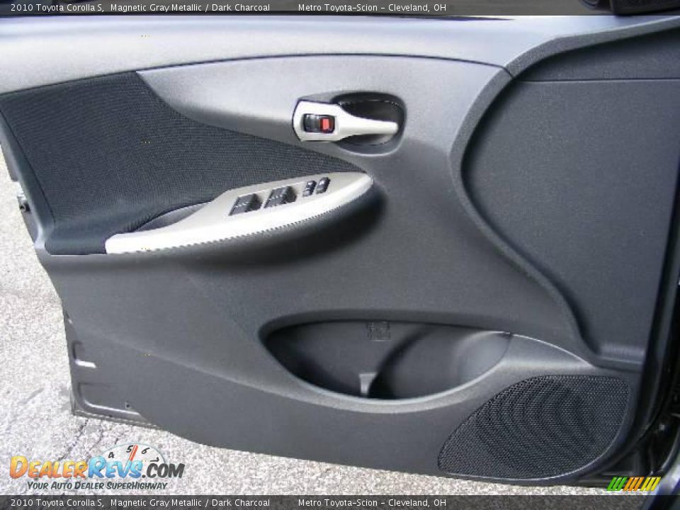 2010 Toyota Corolla S Magnetic Gray Metallic / Dark Charcoal Photo #22