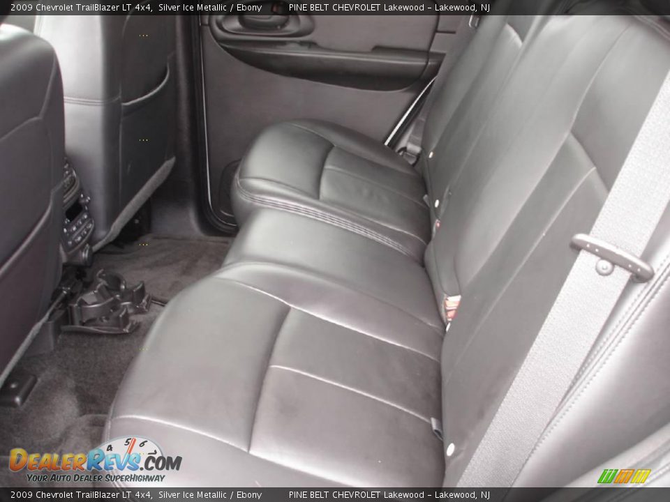 2009 Chevrolet TrailBlazer LT 4x4 Silver Ice Metallic / Ebony Photo #10