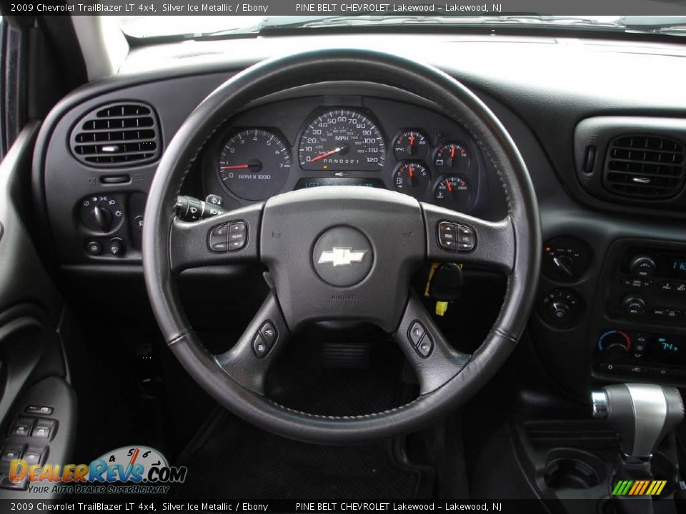 2009 Chevrolet TrailBlazer LT 4x4 Silver Ice Metallic / Ebony Photo #12