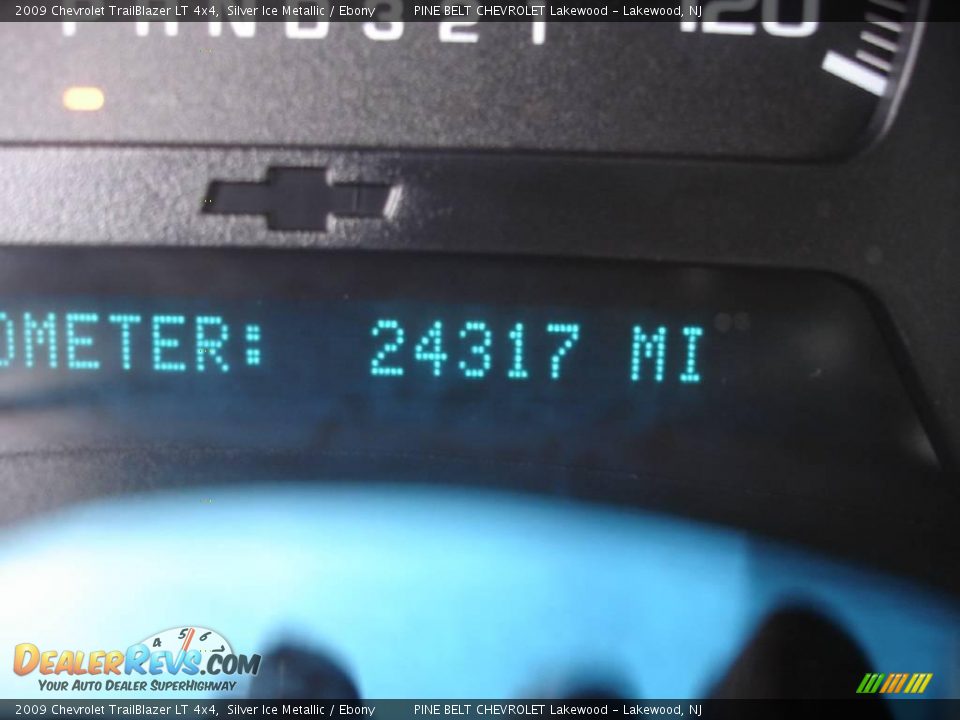 2009 Chevrolet TrailBlazer LT 4x4 Silver Ice Metallic / Ebony Photo #14