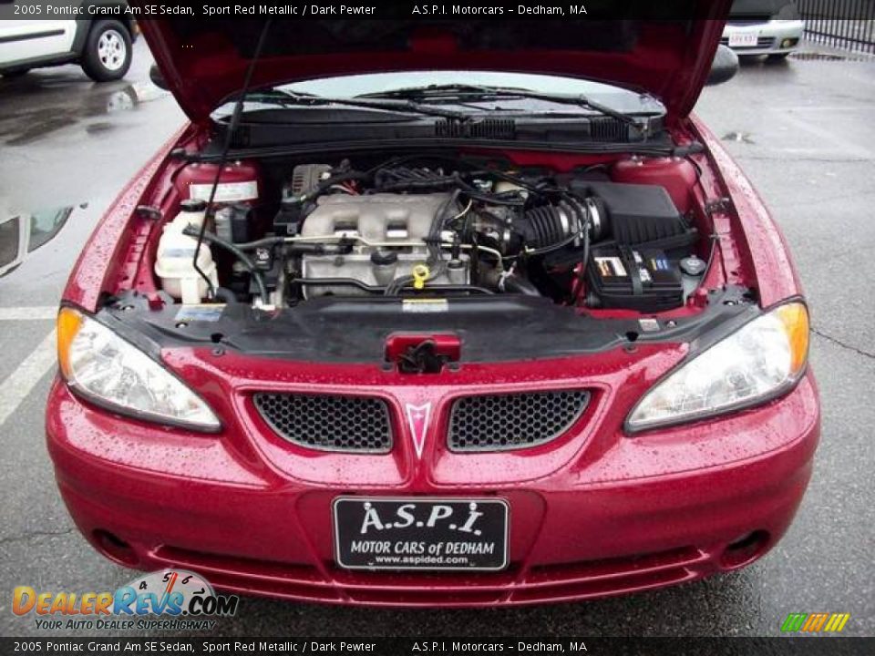 2005 Pontiac Grand Am SE Sedan Sport Red Metallic / Dark Pewter Photo #9