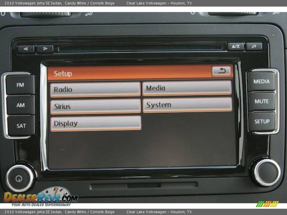 2010 Volkswagen Jetta SE Sedan Candy White / Cornsilk Beige Photo #8