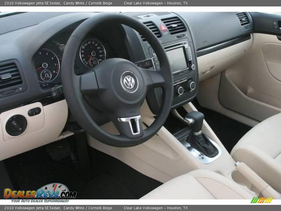 2010 Volkswagen Jetta SE Sedan Candy White / Cornsilk Beige Photo #22