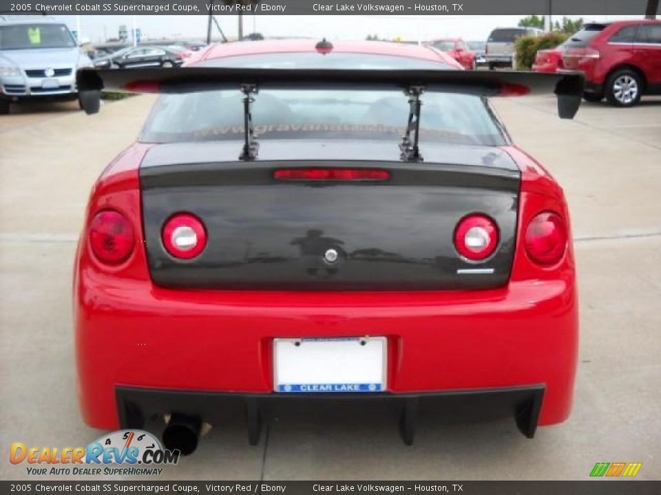 2005 Chevrolet Cobalt SS Supercharged Coupe Victory Red / Ebony Photo #6