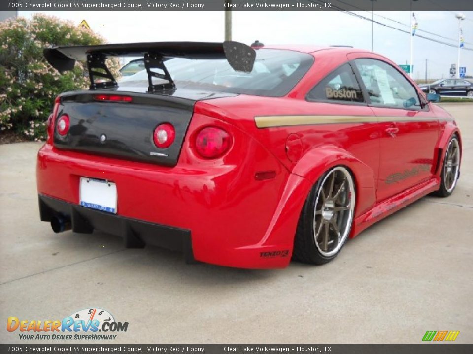 2005 Chevrolet Cobalt SS Supercharged Coupe Victory Red / Ebony Photo #7