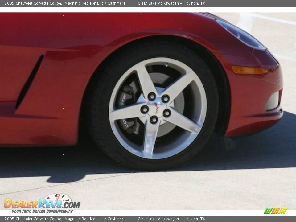 2005 Chevrolet Corvette Coupe Magnetic Red Metallic / Cashmere Photo #9