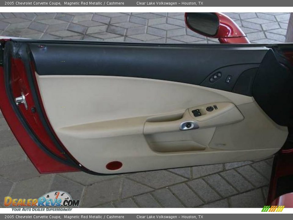2005 Chevrolet Corvette Coupe Magnetic Red Metallic / Cashmere Photo #24
