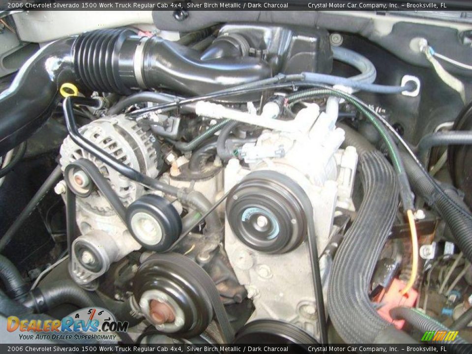 2006 Chevrolet Silverado 1500 Work Truck Regular Cab 4x4 Silver Birch Metallic / Dark Charcoal Photo #14