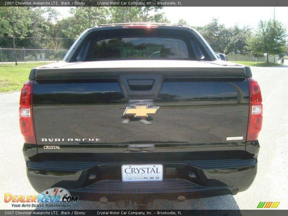 2007 Chevrolet Avalanche LTZ Black / Ebony Photo #7