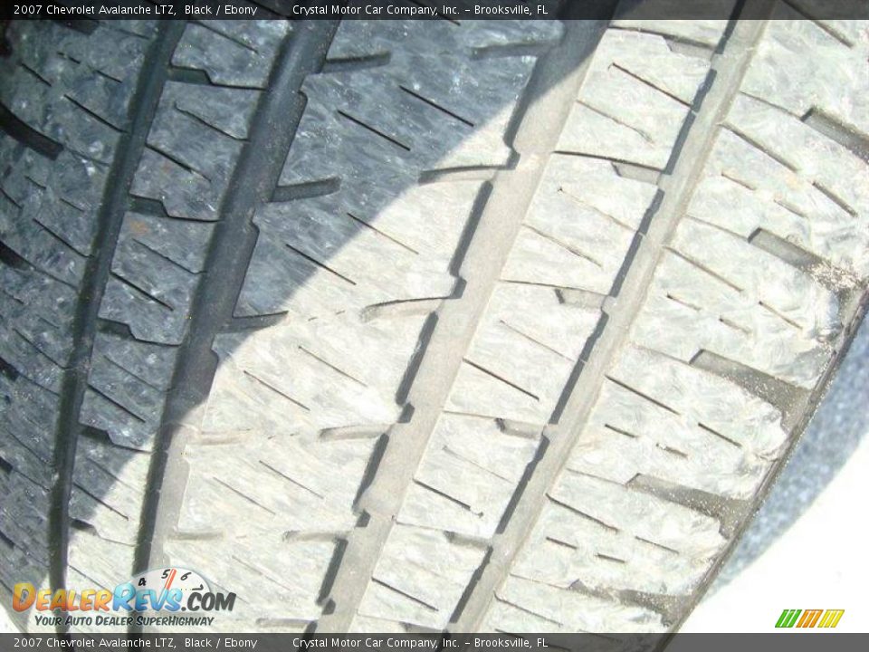 2007 Chevrolet Avalanche LTZ Black / Ebony Photo #14