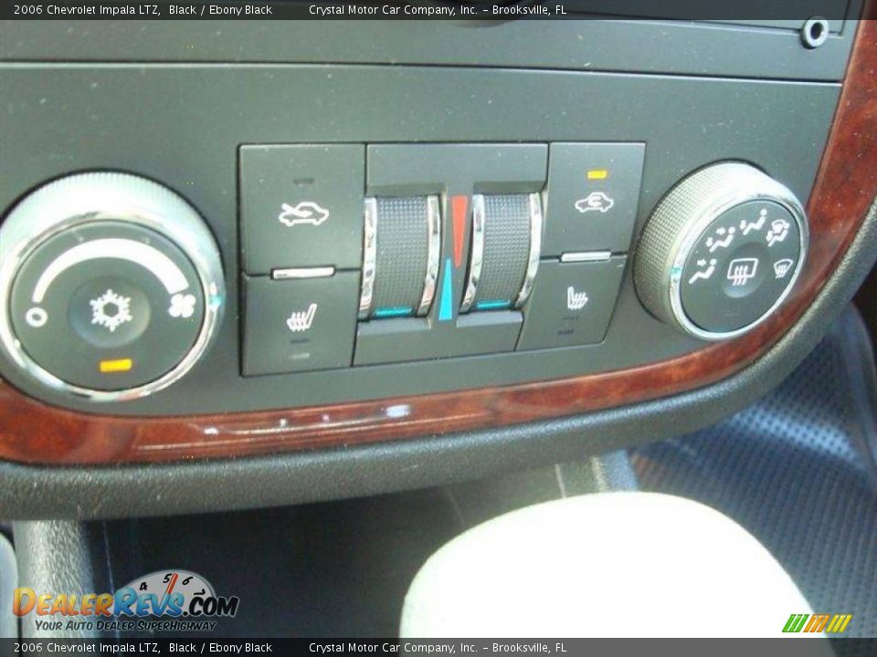 2006 Chevrolet Impala LTZ Black / Ebony Black Photo #19