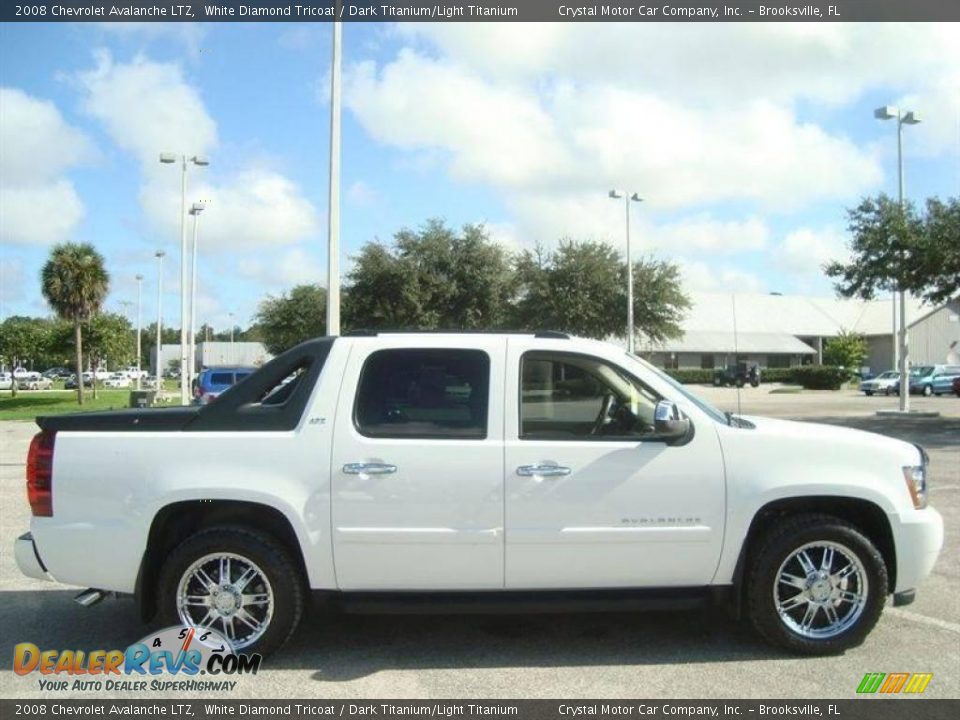 2008 Chevrolet Avalanche LTZ White Diamond Tricoat / Dark Titanium/Light Titanium Photo #9