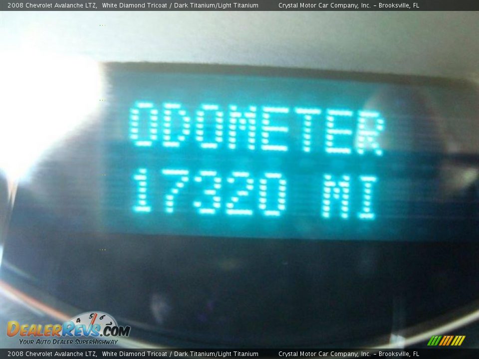 2008 Chevrolet Avalanche LTZ White Diamond Tricoat / Dark Titanium/Light Titanium Photo #17