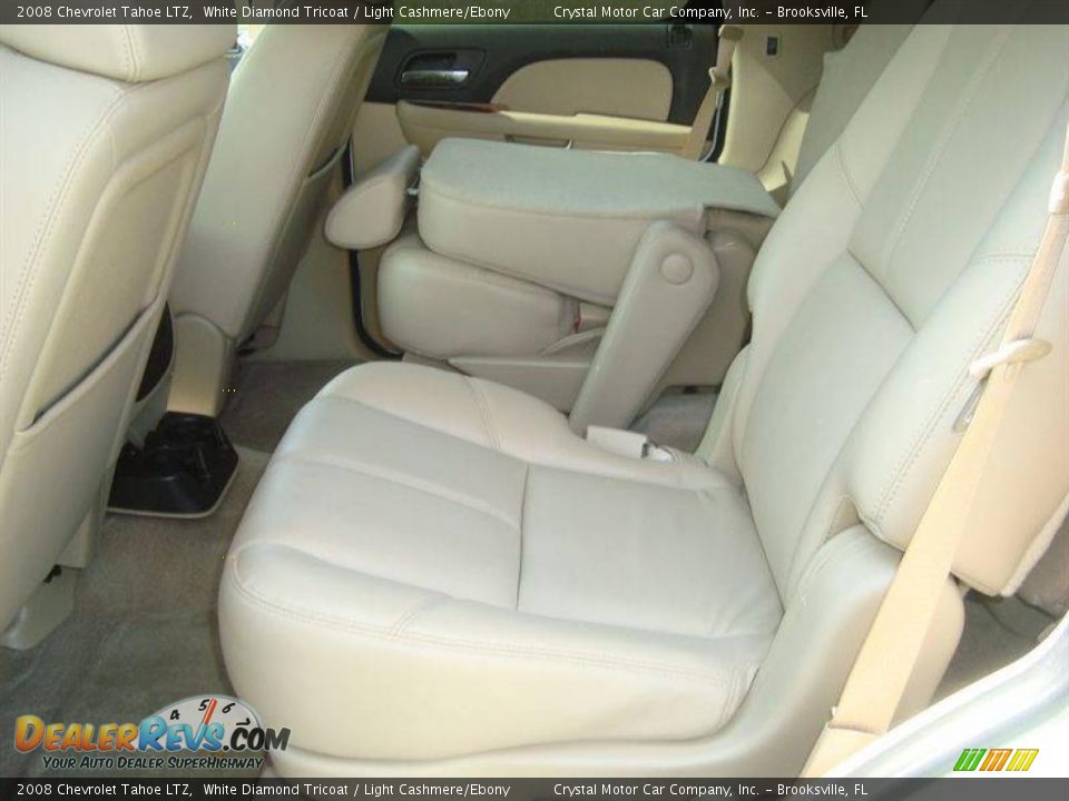 2008 Chevrolet Tahoe LTZ White Diamond Tricoat / Light Cashmere/Ebony Photo #5