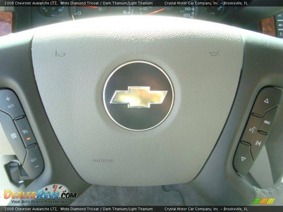 2008 Chevrolet Avalanche LTZ White Diamond Tricoat / Dark Titanium/Light Titanium Photo #22