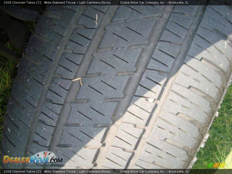 2008 Chevrolet Tahoe LTZ White Diamond Tricoat / Light Cashmere/Ebony Photo #15